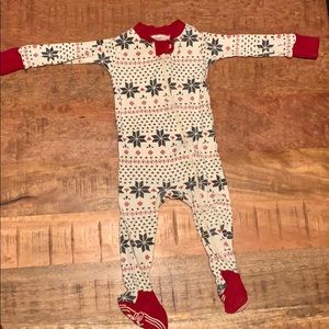 Burt’s bees baby snowflake pajamas